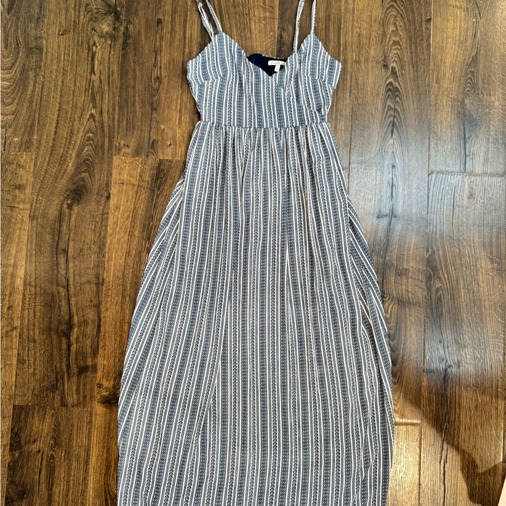 Charlotte Russe Navy & White Striped Spaghetti Strap Maxi Dress